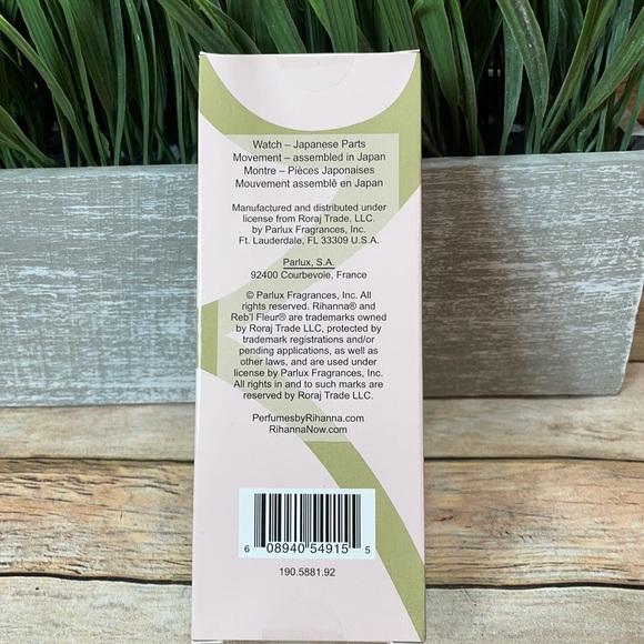 Reb’l Fleur by Rihanna Watch - Picture 4 of 8